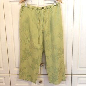Caribbean Joe Mint Grey Floral Capris, Size Large